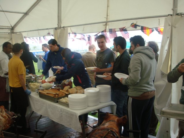 spitting pig bbq